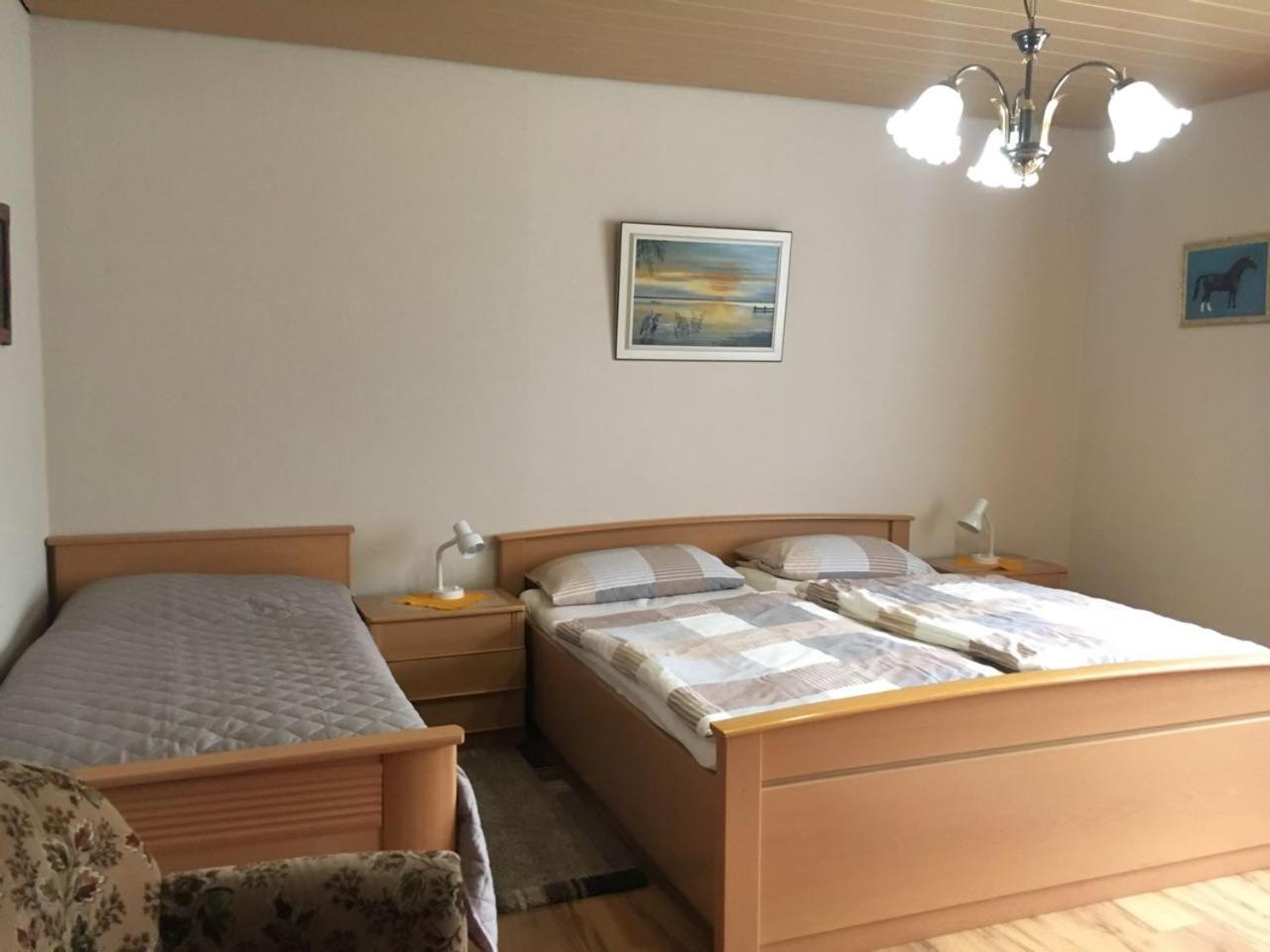 Ferienwohnungen Eichenhof Schneverdingen Exteriör bild