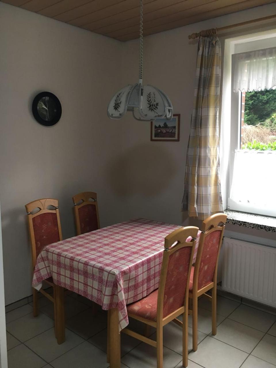 Ferienwohnungen Eichenhof Schneverdingen Exteriör bild