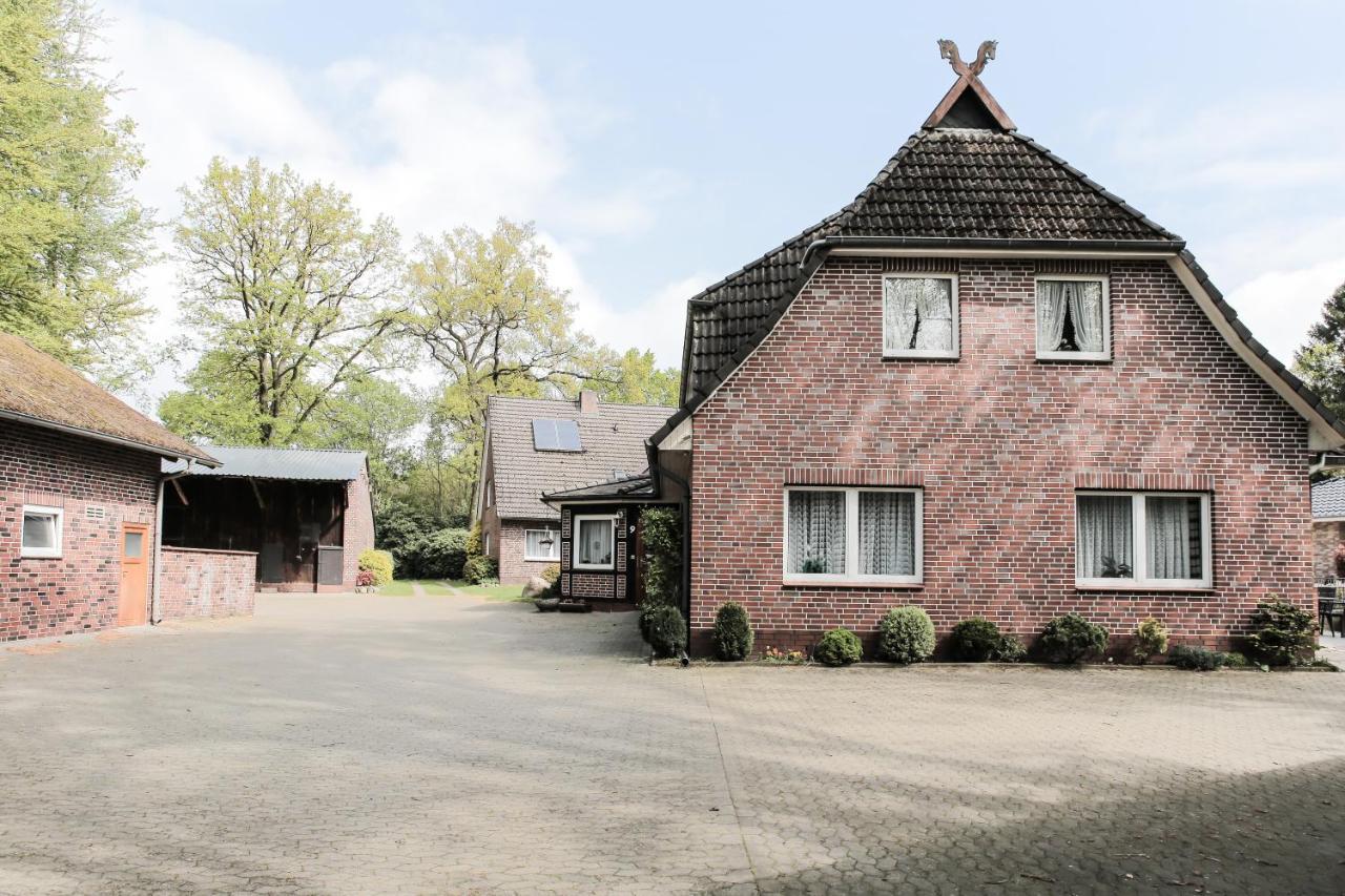 Ferienwohnungen Eichenhof Schneverdingen Exteriör bild