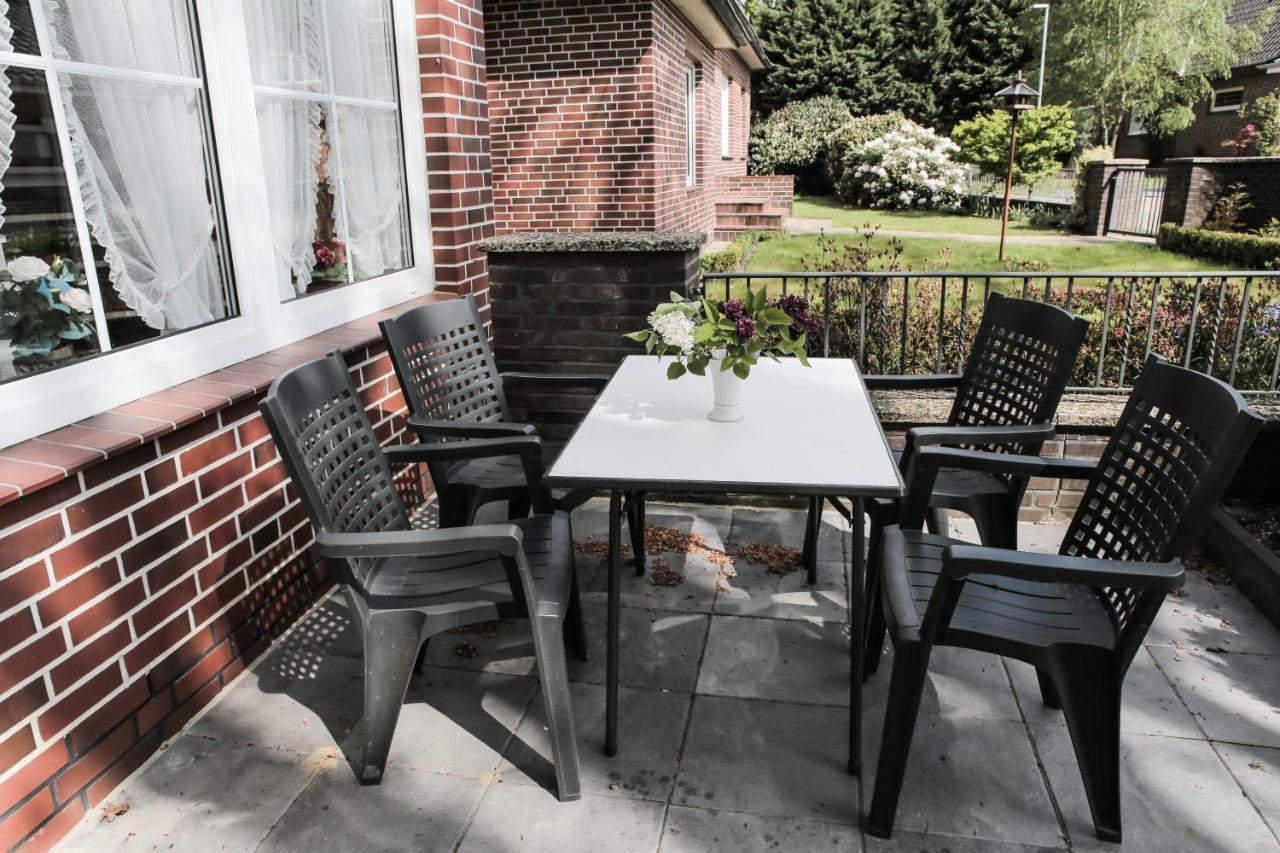 Ferienwohnungen Eichenhof Schneverdingen Exteriör bild